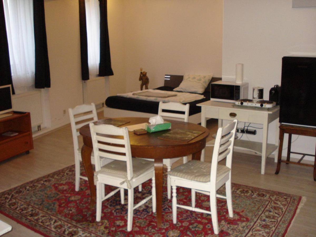 Appartement 45 Qm Mit Bad An Der Mosel - Naehe Koblenz ديبليخ المظهر الخارجي الصورة
