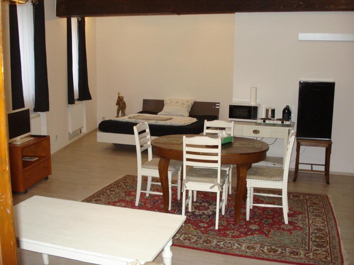 Appartement 45 Qm Mit Bad An Der Mosel - Naehe Koblenz ديبليخ المظهر الخارجي الصورة